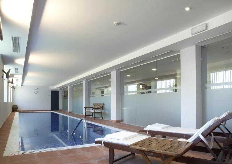 Ac Hotel Palacio De Santa Ana By Marriott Valladolid Eksteriør bilde The spa at the Hotel