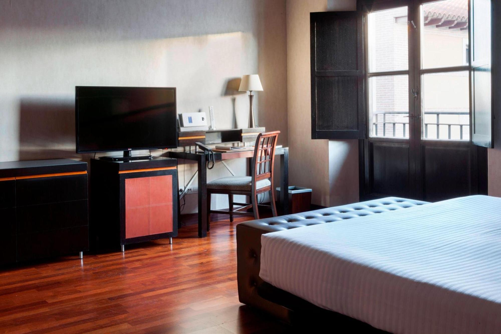 Ac Hotel Palacio De Santa Ana By Marriott Valladolid Eksteriør bilde