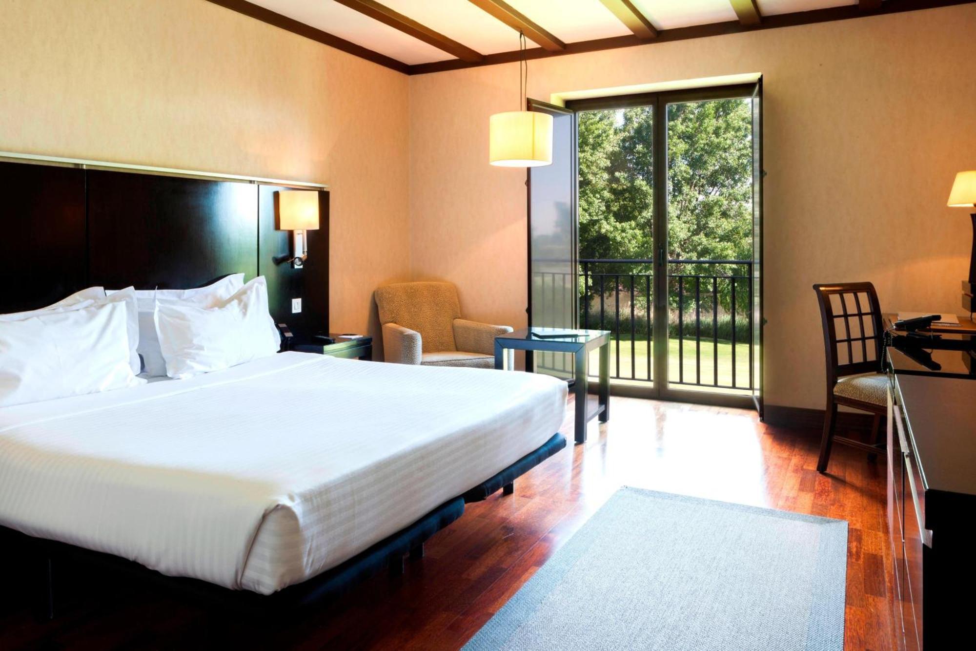 Ac Hotel Palacio De Santa Ana By Marriott Valladolid Eksteriør bilde Deluxe Room