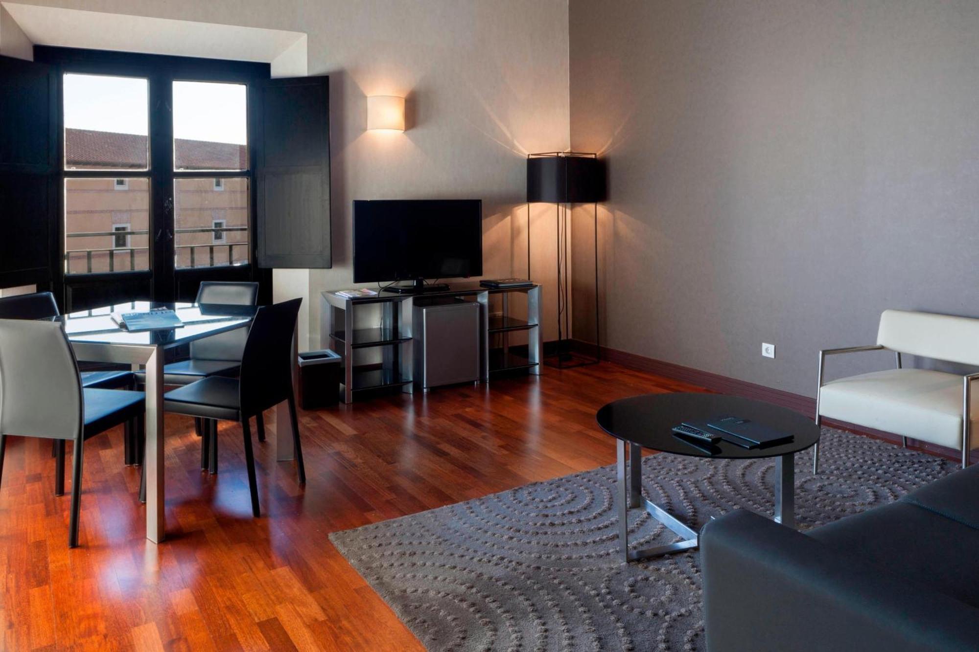 Ac Hotel Palacio De Santa Ana By Marriott Valladolid Eksteriør bilde