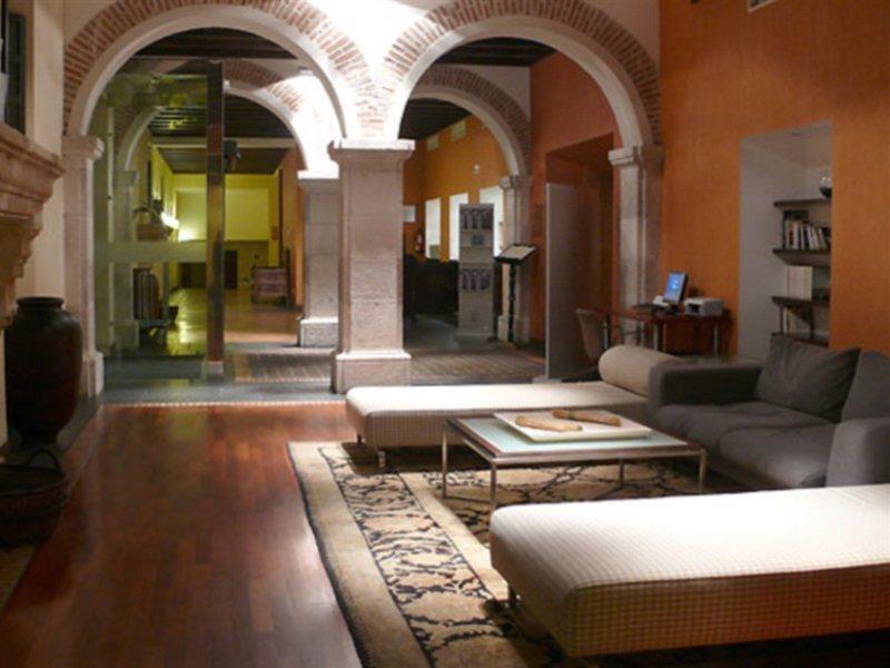 Ac Hotel Palacio De Santa Ana By Marriott Valladolid Interiør bilde Interior of the hotel
