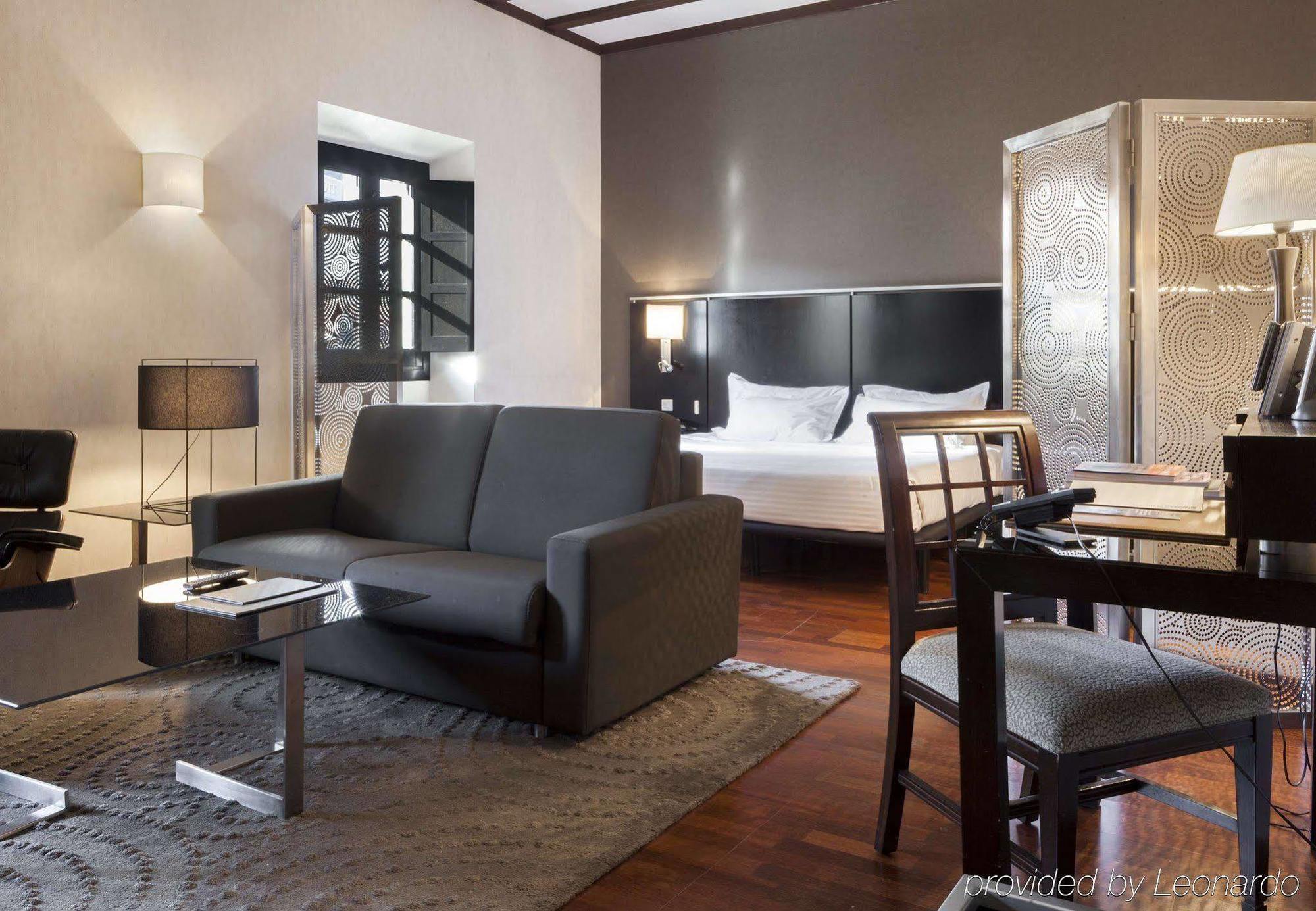 Ac Hotel Palacio De Santa Ana By Marriott Valladolid Eksteriør bilde Suite